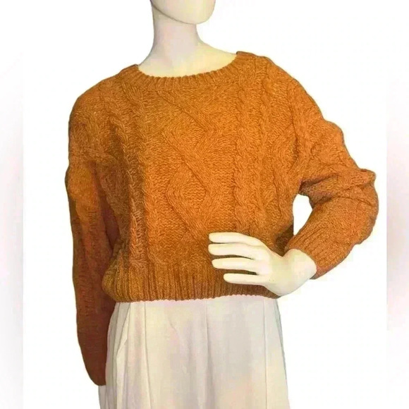 Altar D State Recycled Cotton Cable Crew Sweater. - Picture 1 of 11